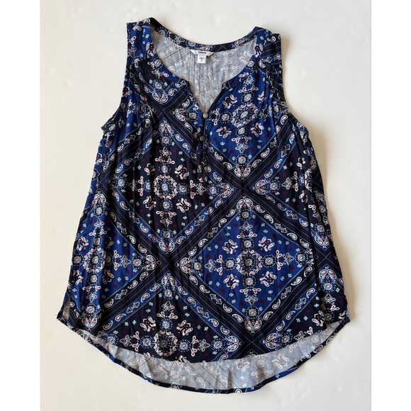 Sonoma Women’s Blue Paisley Pintuck Tank Small - Picture 4 of 9